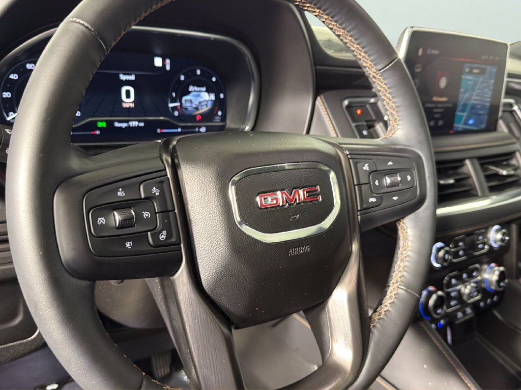 Used 2023 GMC Yukon AT4 AWD/4WD image 21