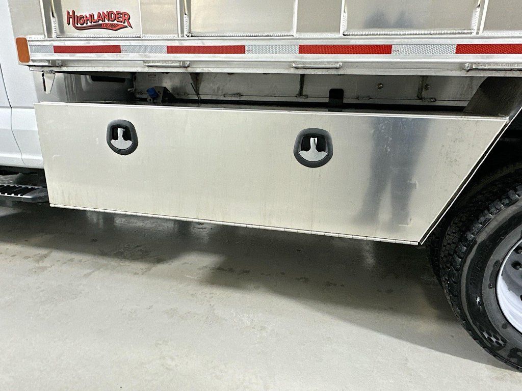 New 2026 Ford F550 4x4 Regular Cab Super Duty image 31