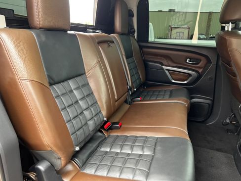 Used 2016 Nissan Titan Platinum Reserve RWD image 27