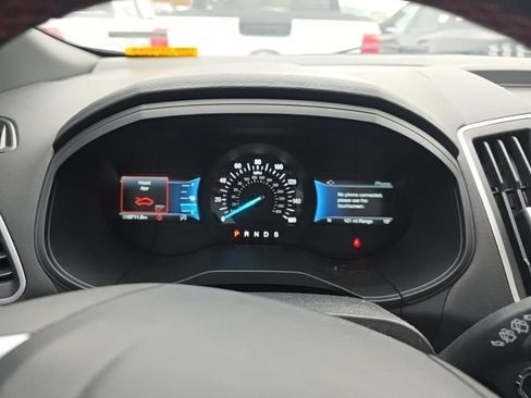 Used 2024 Ford Edge ST-Line image 7