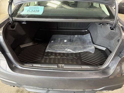 Used 2025 Subaru Legacy Touring XT image 12