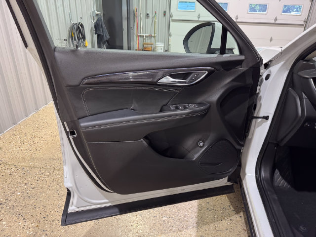 Used 2022 Buick Envision Preferred FWD image 9