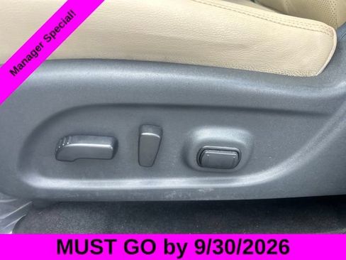 Used 2023 Nissan Murano SL AWD/4WD image 16