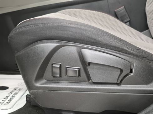 Used 2017 GMC Terrain SLE AWD/4WD image 24