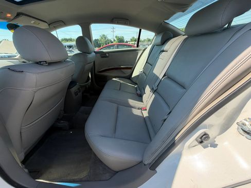 Used 2004 Nissan Maxima 3.5 SL w/ Driver Preferred Pkg FWD image 9