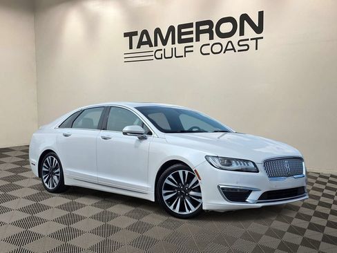 Used 2020 Lincoln MKZ Reserve w/ Elements Package FWD image 1