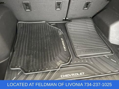 Used 2024 Chevrolet Equinox LT image 33