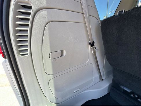 Used 2022 Chrysler Pacifica Limited image 40