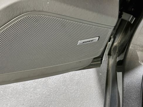 Used 2019 Porsche Cayenne Turbo AWD/4WD image 19