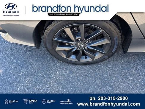 Used 2020 Honda Civic EX image 34