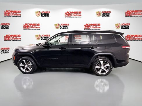 Used 2023 Jeep Grand Cherokee L Limited w/ Luxury Tech Group II image 15
