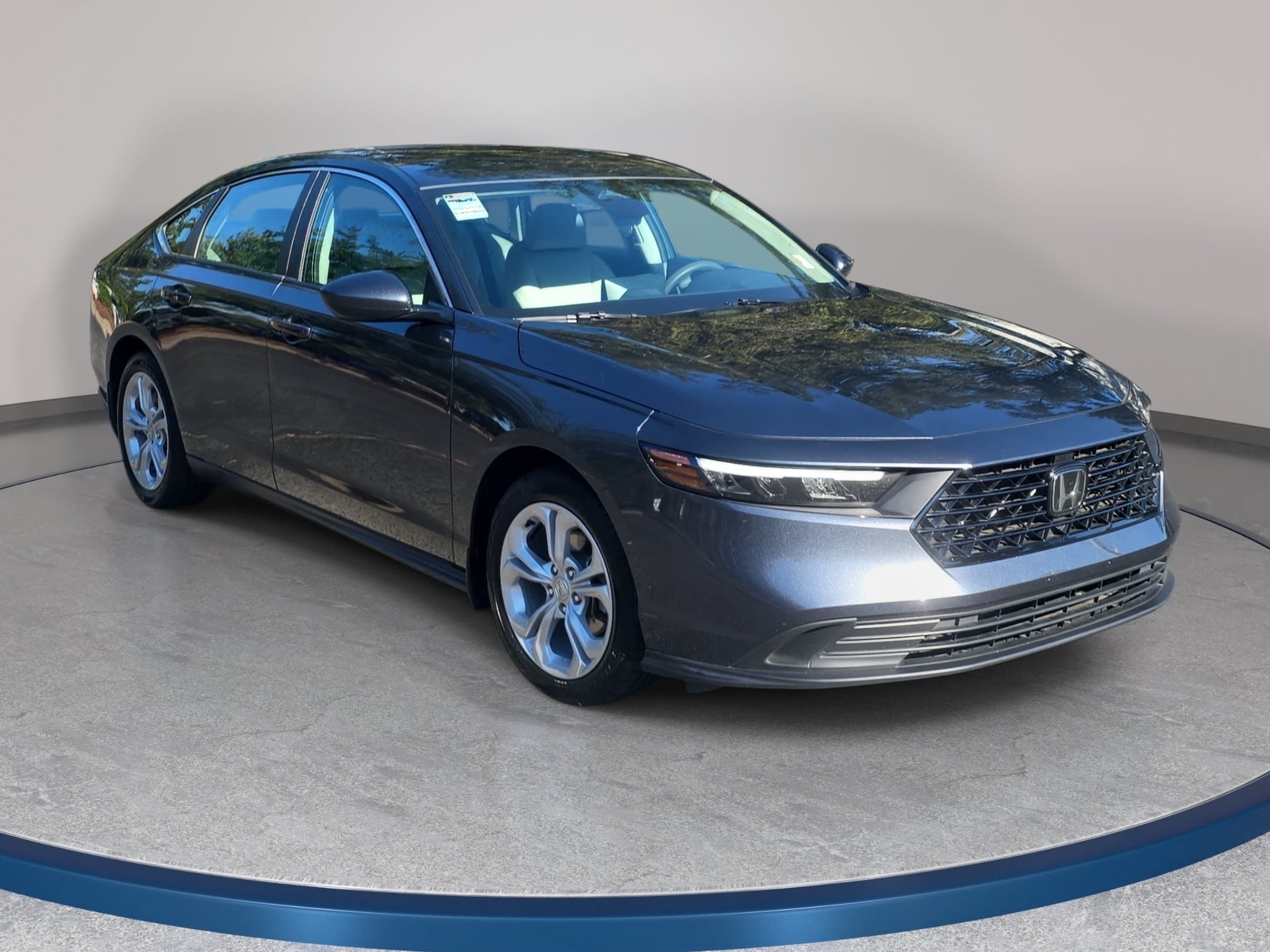 Used 2024 Honda Accord LX image 3