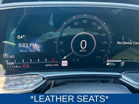 Certified 2021 Cadillac Escalade Premium Luxury w/ Driver Assist Tech Package AWD/4WD image 9