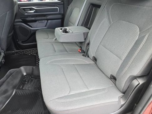 Used 2022 RAM 1500 Big Horn AWD/4WD image 40