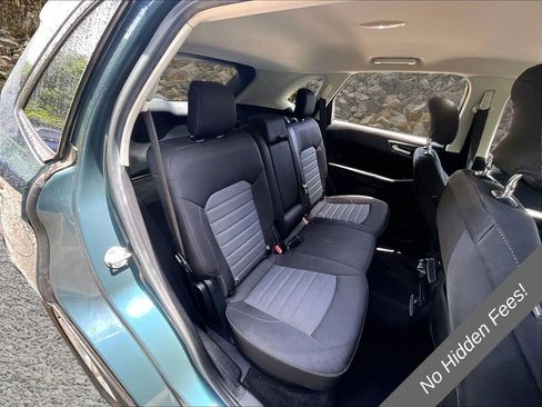 Used 2016 Ford Edge SE AWD/4WD image 23