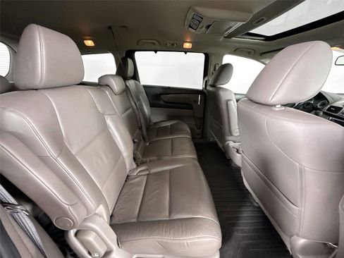 Used 2014 Honda Odyssey EX-L image 38