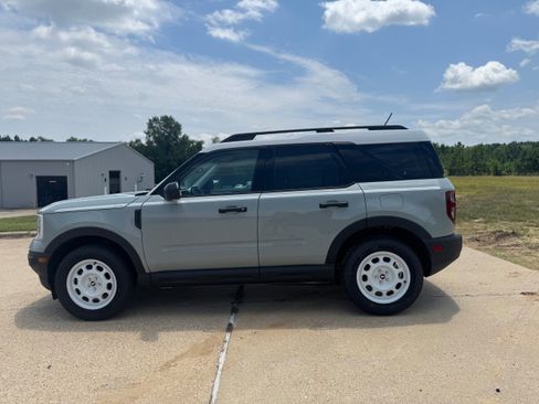 New 2024 Ford Bronco Sport Heritage w/ Heritage Convenience Package image 30