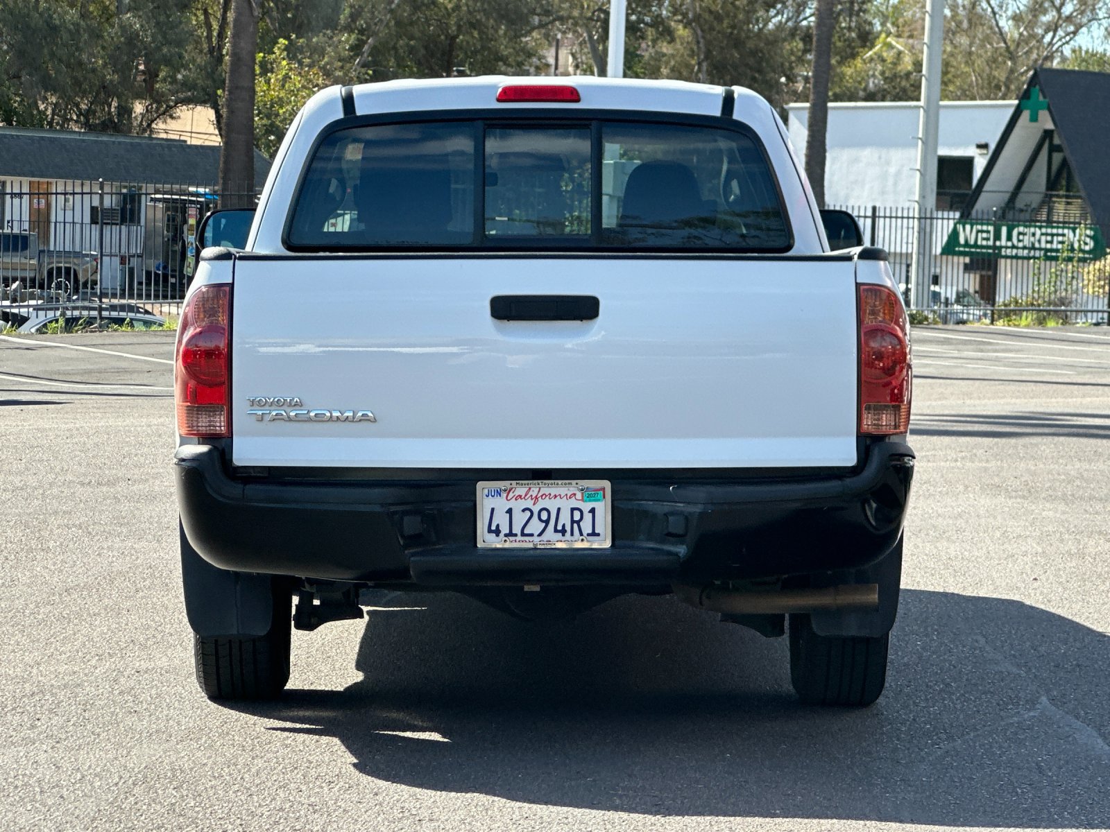 Used 2014 Toyota Tacoma 2WD Access Cab w/ Convenience Package image 4