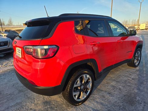 Used 2019 Jeep Compass Trailhawk AWD/4WD image 12