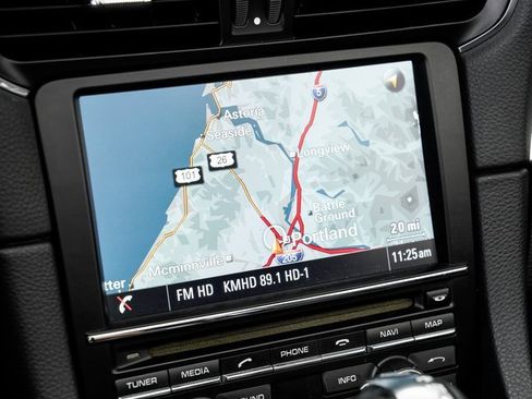 Used 2014 Porsche 911 Carrera image 15