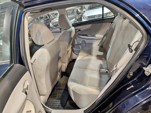 Used 2011 Toyota Corolla LE image 19