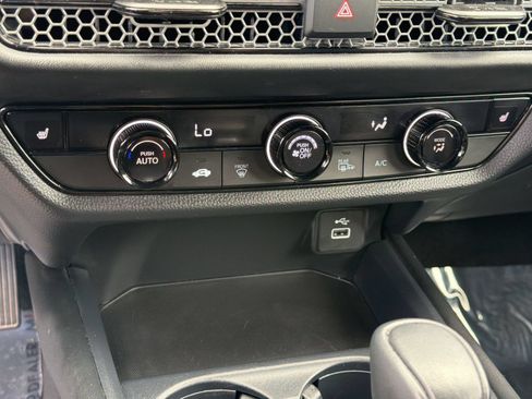Used 2024 Honda HR-V Sport image 18