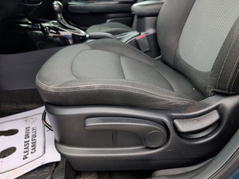 Used 2018 Kia Soul + w/ Audio Package image 9