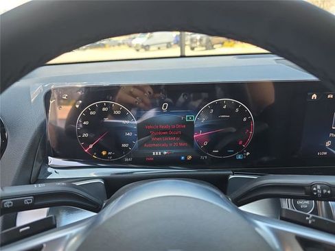 New 2026 Mercedes-Benz GLB 250 4MATIC image 33