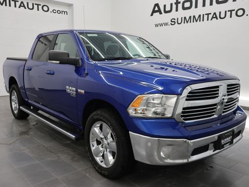 Used 2019 RAM 1500 Big Horn image 2