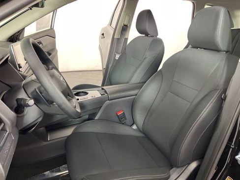 New 2026 Nissan Rogue S image 18