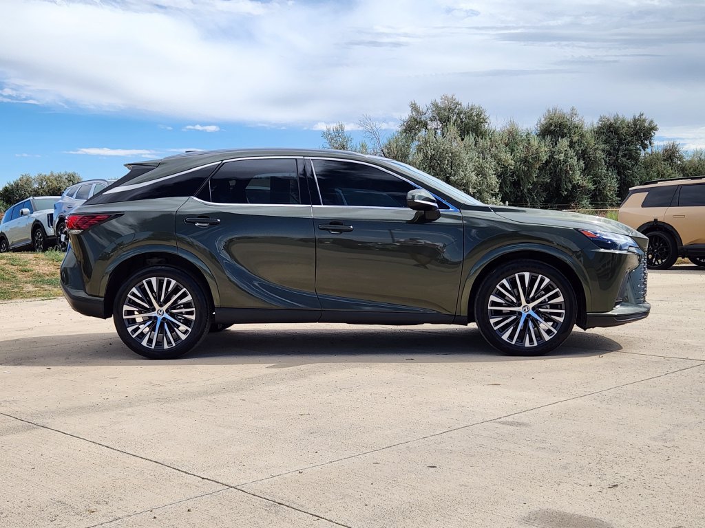 Used 2023 Lexus RX 350 Premium Plus w/ Cold Area Package AWD/4WD image 4