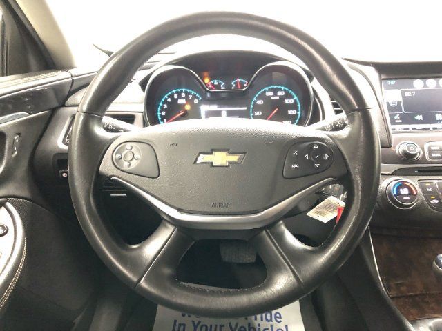 Used 2015 Chevrolet Impala LT FWD image 16