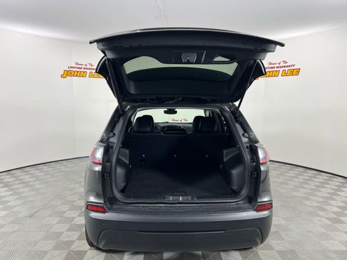 Used 2023 Jeep Cherokee Altitude Lux image 5