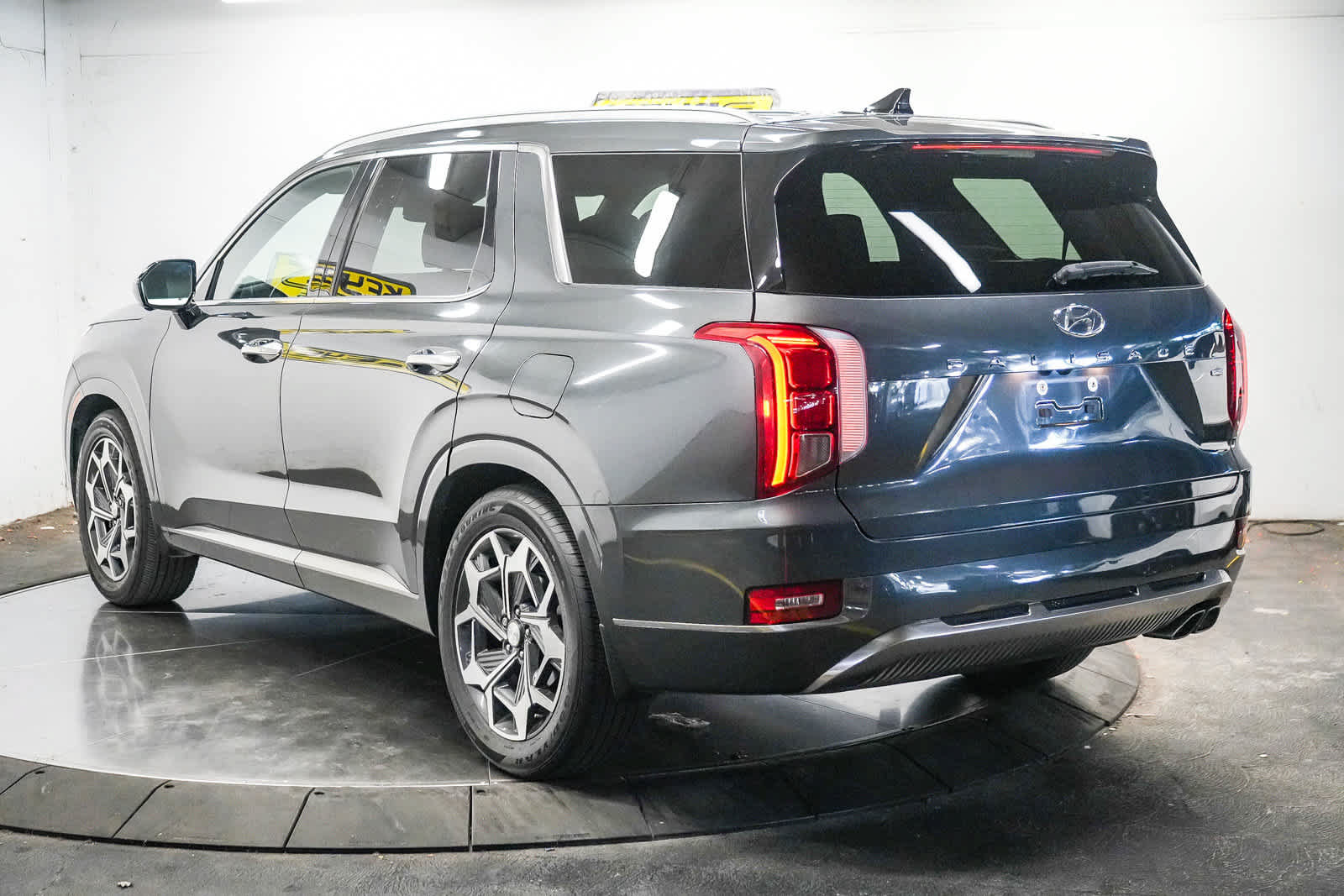 Used 2022 Hyundai Palisade Calligraphy AWD/4WD image 8