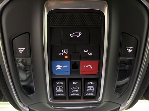 New 2026 Jeep Grand Cherokee Limited w/ Limited Altitude Package RWD image 45