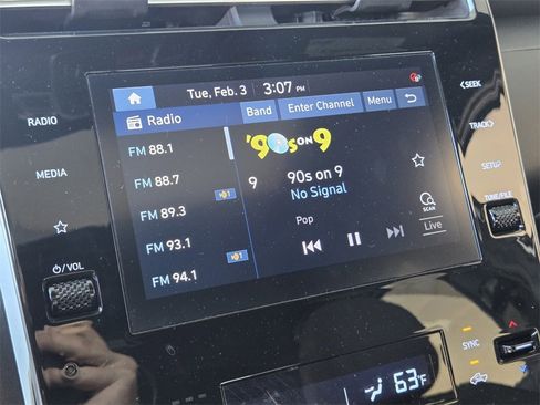 Used 2022 Hyundai Santa Cruz SEL Premium image 23