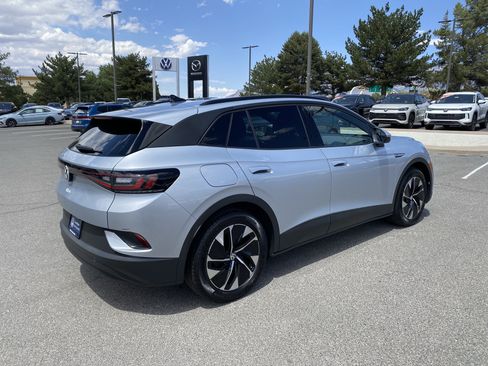 Certified 2022 Volkswagen ID.4 Pro RWD image 51
