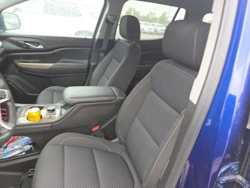 Certified 2023 GMC Acadia SLE w/ Driver Convenience Package FWD image 13