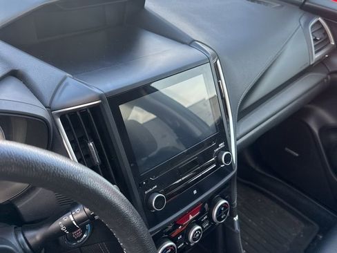 Used 2020 Subaru Forester Touring image 9