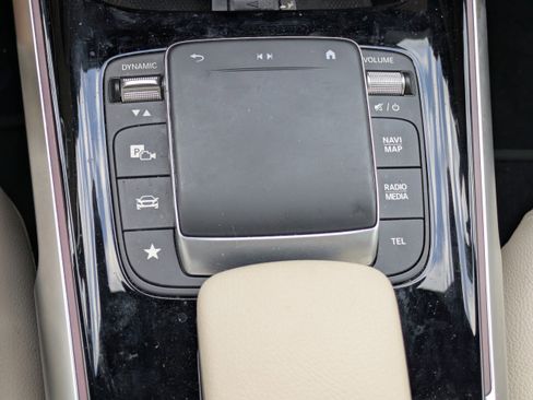 Certified 2023 Mercedes-Benz EQB 350 4MATIC SUV image 27