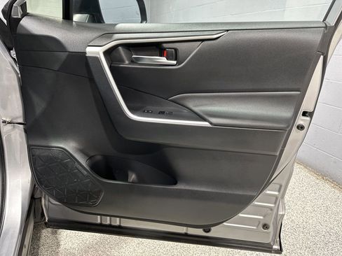 Certified 2023 Toyota RAV4 SE image 17