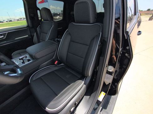 New 2026 GMC Sierra EV Elevation image 21