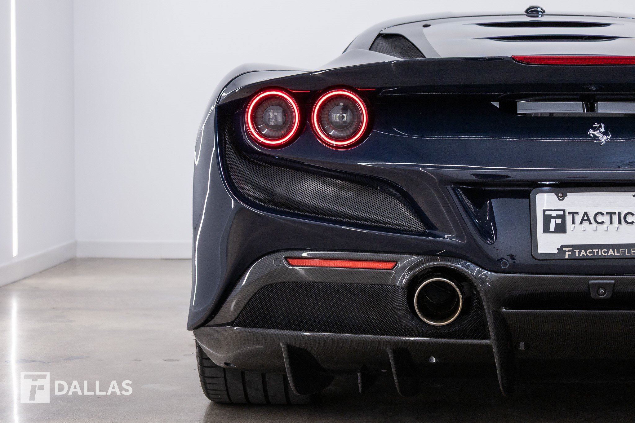 Used 2020 Ferrari F8 Tributo RWD image 14