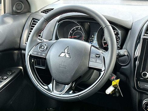 Used 2026 Mitsubishi Outlander Sport ES AWD/4WD image 27