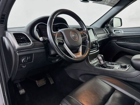 Used 2021 Jeep Grand Cherokee Limited AWD/4WD image 9