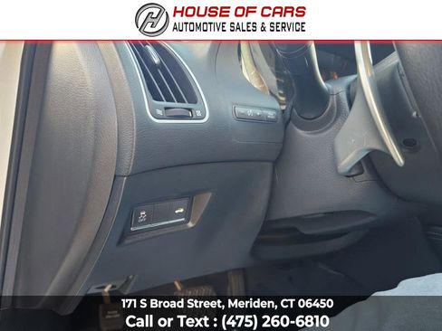 Used 2015 INFINITI Q50 Premium image 31