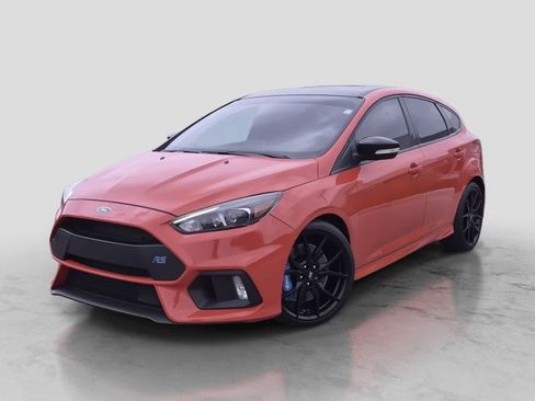 Used 2018 Ford Focus RS AWD/4WD image 1