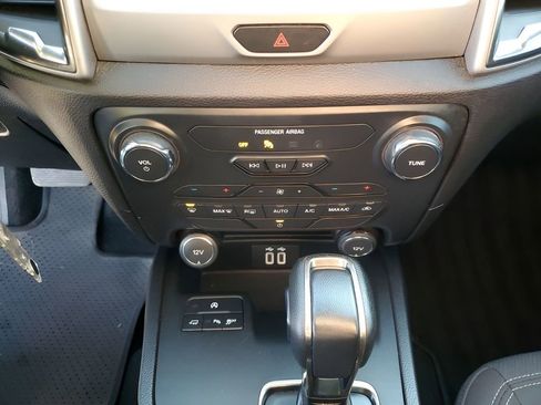 Used 2019 Ford Ranger XLT w/ Equipment Group 301A Mid image 39