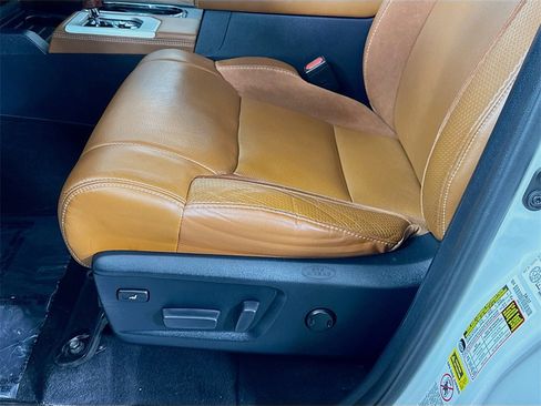 Used 2017 Toyota Tundra Platinum image 26