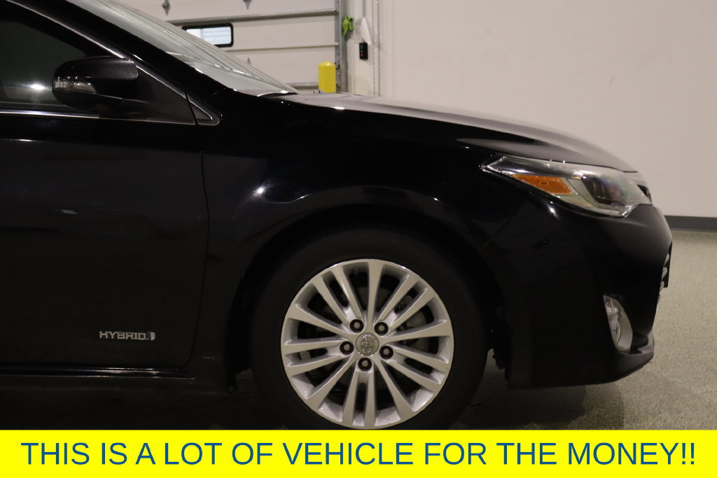 Used 2013 Toyota Avalon Limited FWD image 12